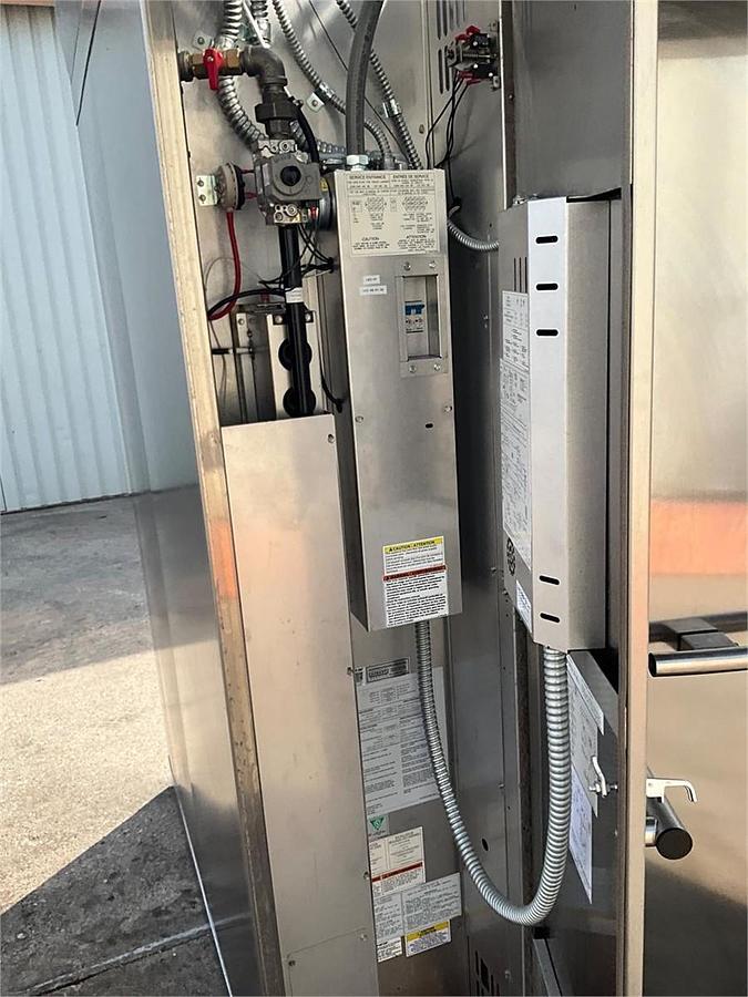 Used Baxter gas double rack oven