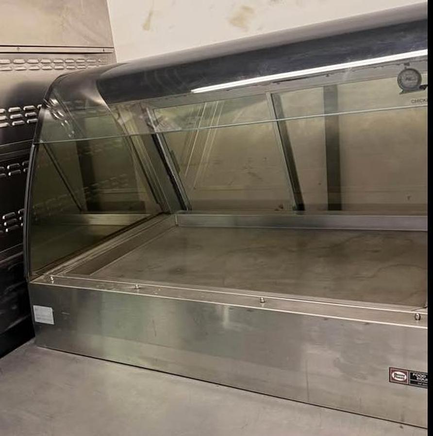 Used Henny Penny counter top Grab and Go Hot Food Display 48"