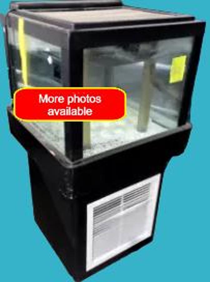 Used MARINE LAND LOBSTER TANK