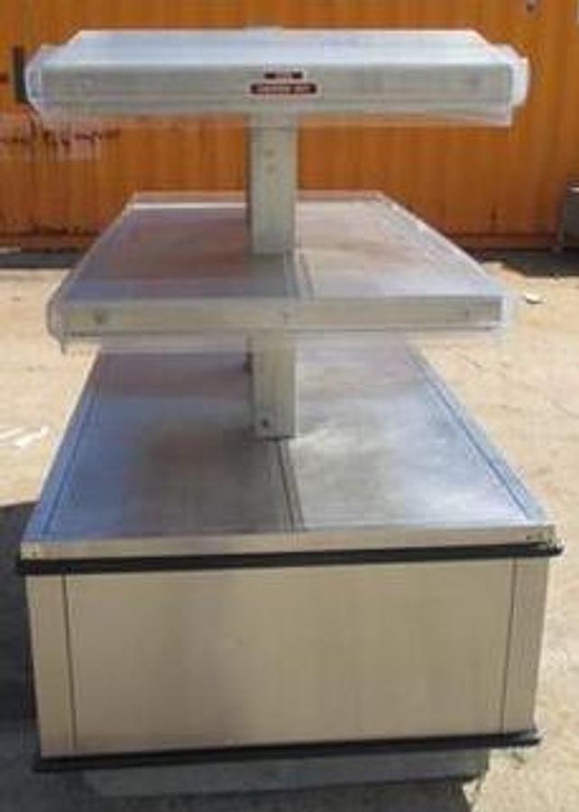 Used MERCHANDIER WARMER 74" X 44" X 64"