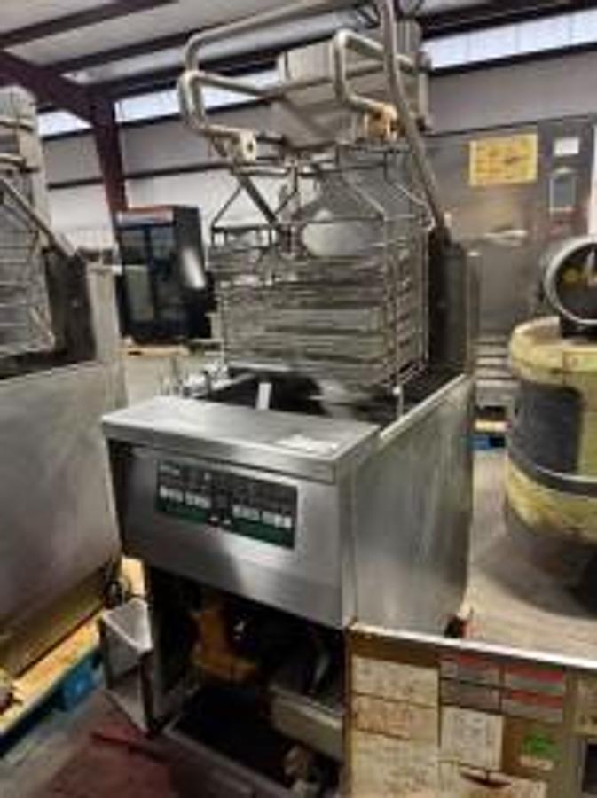 Used Pitco Electric High Output SIngle Fryer with Filtration SELVRF
