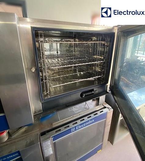 Oven ELECTROLUX Natural Gas Combi TOUCHLINE Oven 62 -120V/ 1ph /60Hz - 7.5A