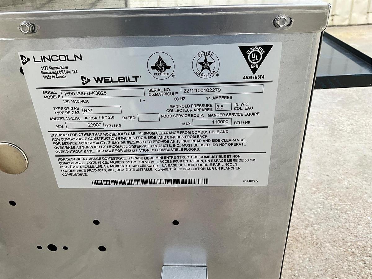 Used 2 stack Lincoln Impinger gas 1600 conveyor oven - NEAR NEW CONDITION