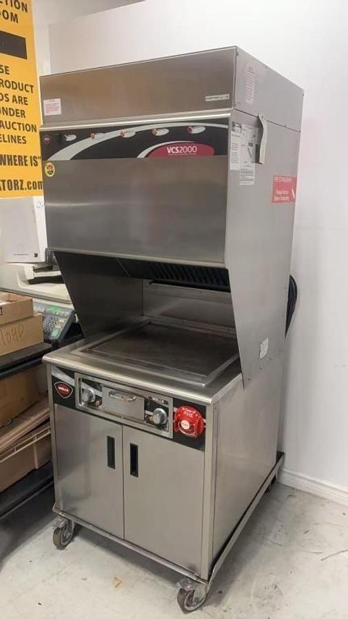 Used WELLS ELECTRIC VENTLESS GRIDDLE & STORAGE BASE