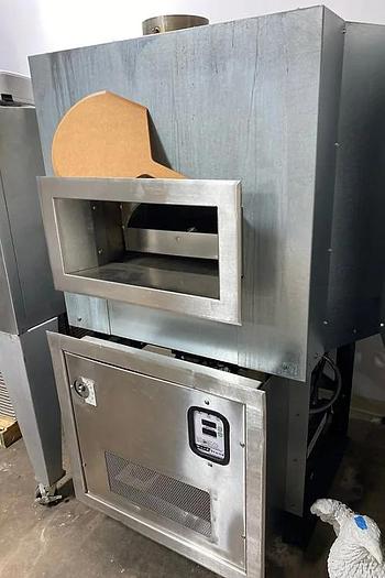 Refurbished Mt. Chuckanut 4′ Wood Stone Pizza Deck Oven