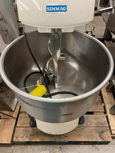 Refurbished 80qt Spiral Mixer | SINMAG | Model # KM-80P