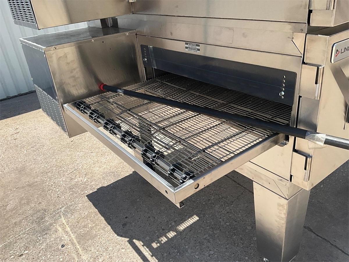 Used 2023 Lincoln gas 1600 double stack conveyor oven - NEVER BEEN USED