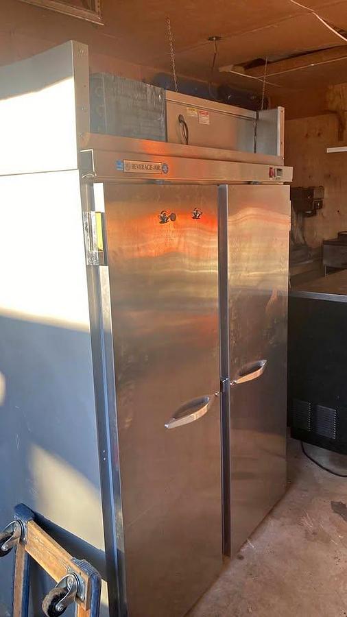 Used Beverage Air 2 door upright refrigerator - SEE VIDEAL