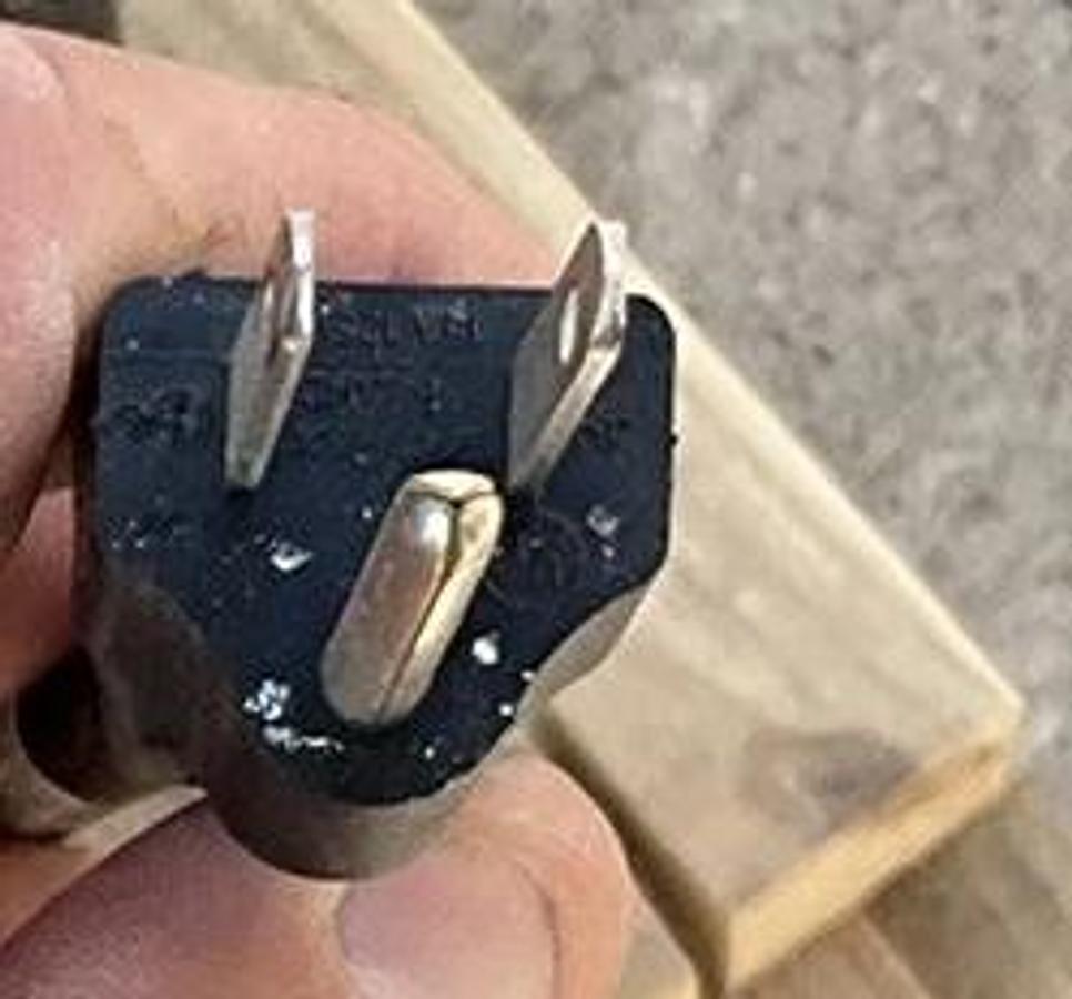 Used Marco BAK-619 Self Service Dry Bakery Case Vented Lighted Donut Pastry Bread 2