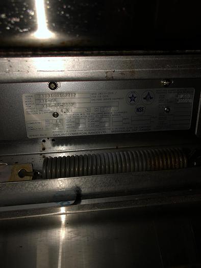 Refurbished  Garland X36-6R-NG 6 Burner Range with Oven