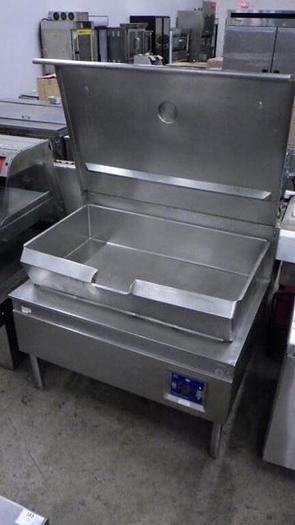 Refurbished CLEVELAND S/S GAS TILTING SKILLET SGL-40R