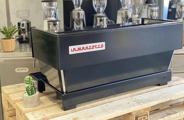 Refurbished LA MARZOCCO LINEA CLASSIC AV 3 GROUP ESPRESSO COFFEE MACHINE CAFE - SATIN BLACK