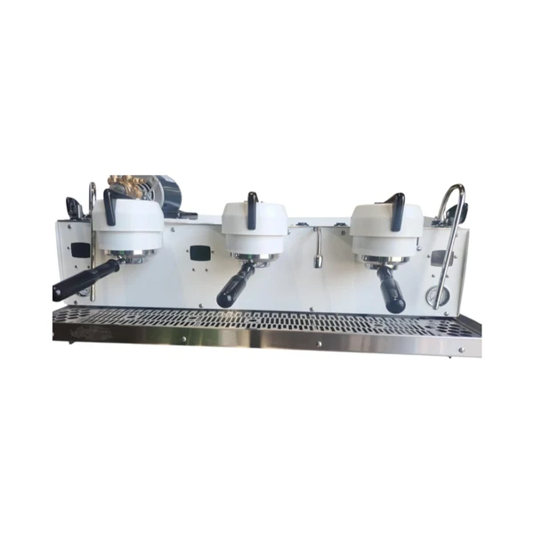 Used Synesso S300_W 3-Group Espresso Machine