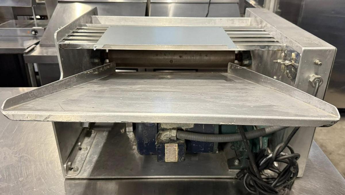 Used EMW Manufacturing 19” Dough Sheeter