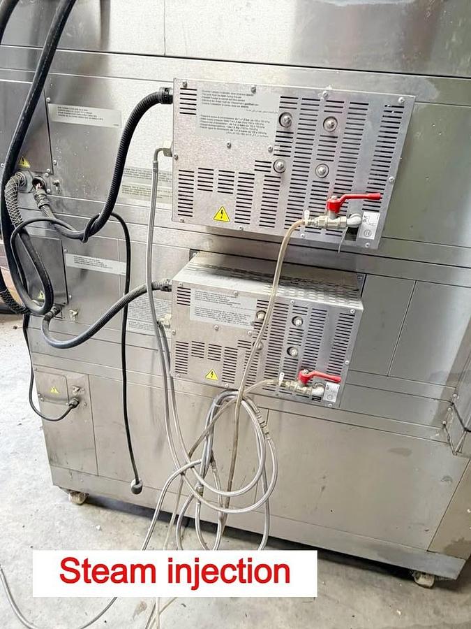 Used Moretti forni double oven - steam injection -SAVE BIG TIME
