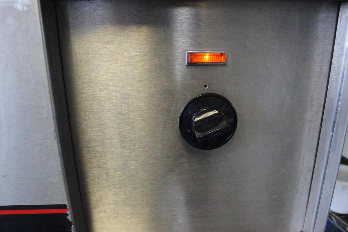 Used AP WYOTT HOT FOOD WARMING DRAWER - BW 50