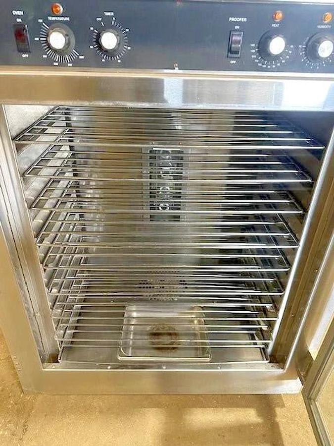 Used DUKE ELECTRIC 3PH 2 IN 1 TOP OVEN AND BOTTOM PROOFER BAKING OVEN STATION