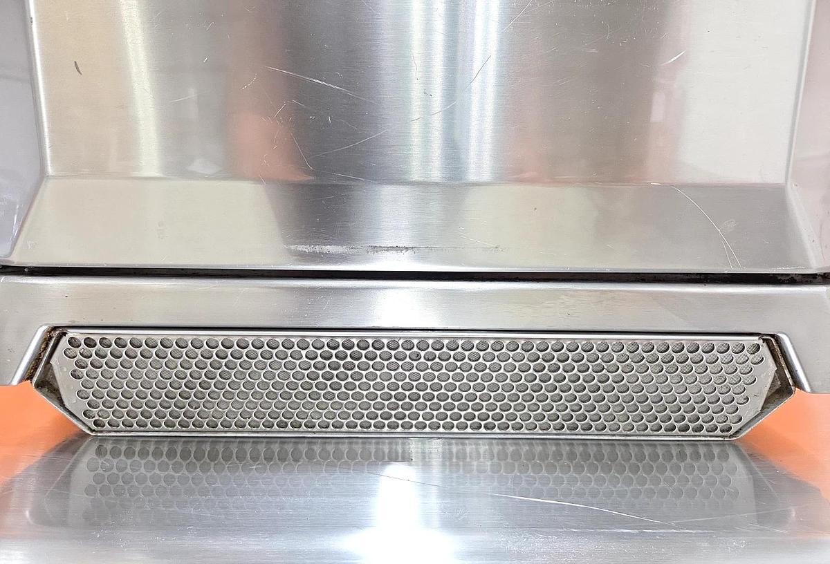 Used 2019 MERRYCHEF Eikon E4s High Speed Ventless Convection Microwave Oven