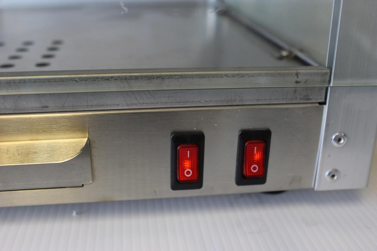 Hot food display case