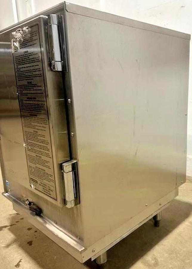 Used ACCUTEMP P61201E060 COUNTERTOP 60,000 BTU 6 PAN LP GAS BOILERLESS STEAMER