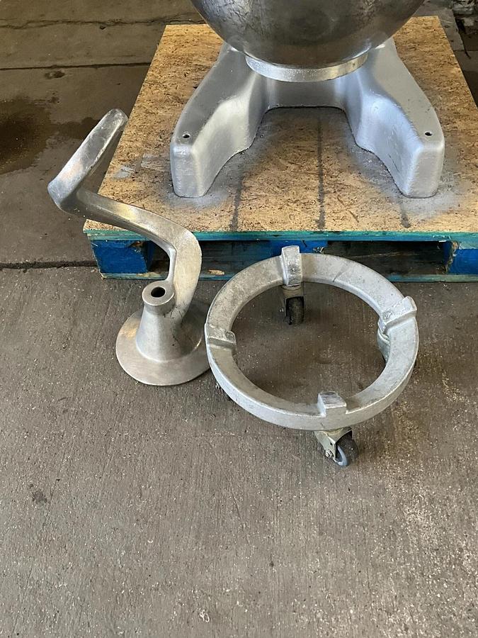 Used Hobart 80qt Dough mixer M802 Pizza Bakery Planetary Floor Mixer Bowl 80qt hook