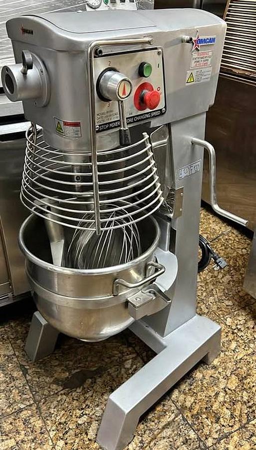 Used 30 quart Dough Mixer Omcan 