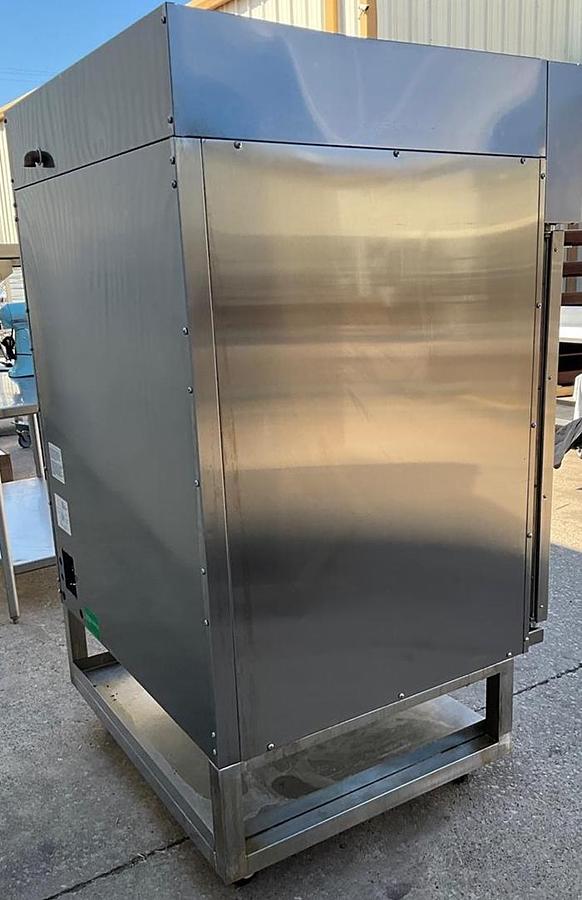 Used  LBC electric mini rack oven steam injected