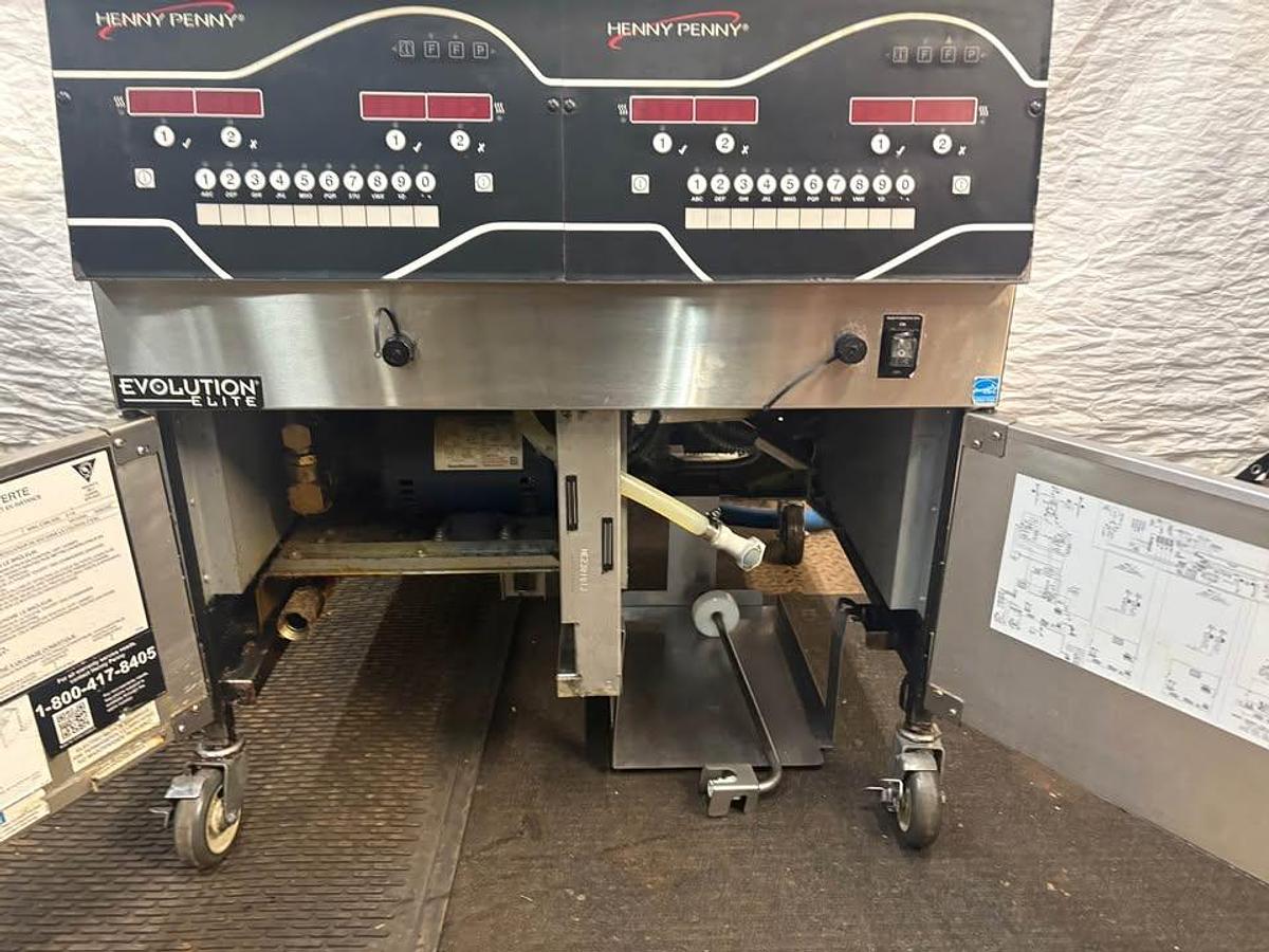 Used Henny Penny Evolution Elite Double Gas Fryers - Warranty