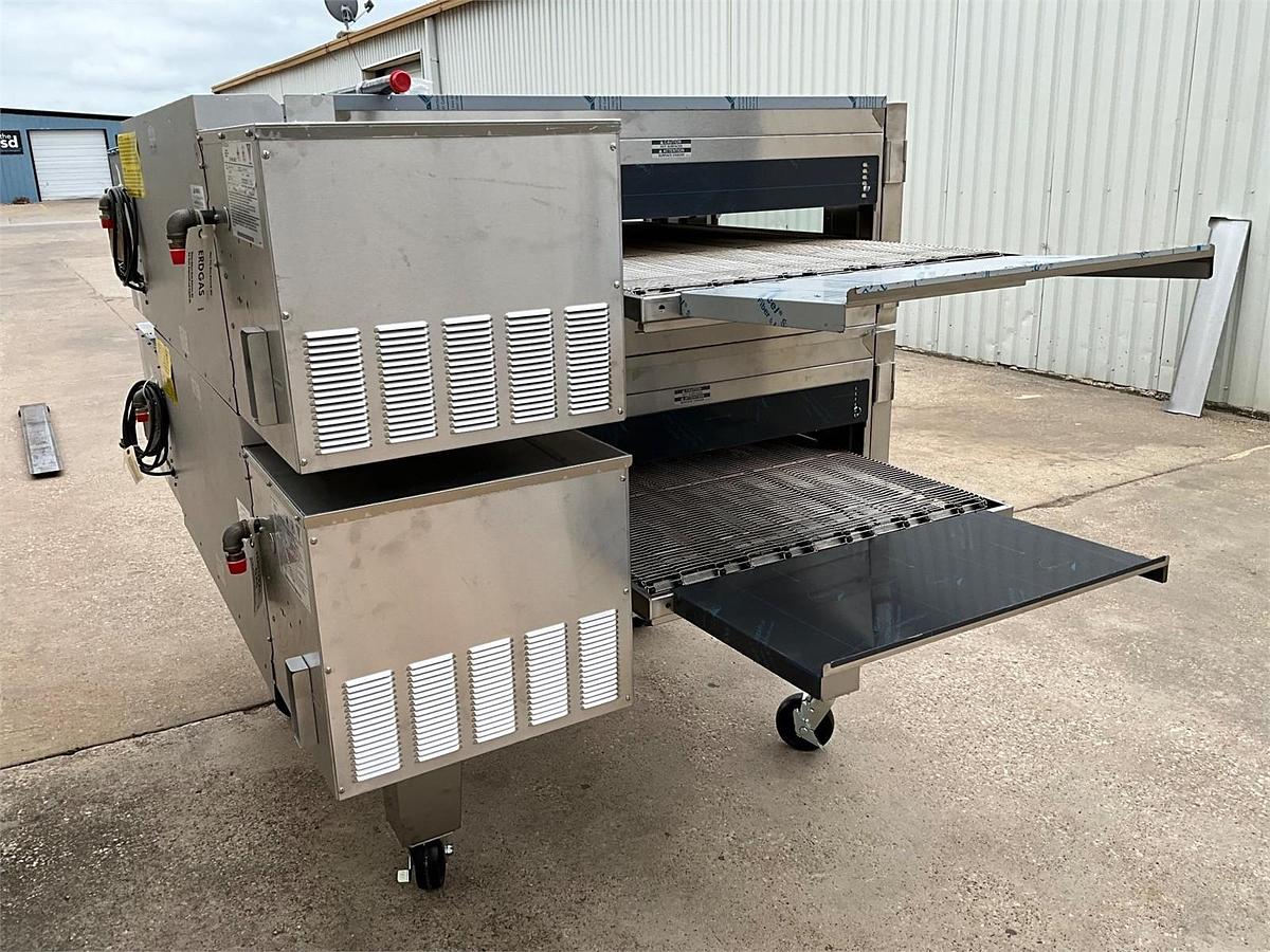 Used 2 stack Lincoln Impinger gas 1600 conveyor oven - NEAR NEW CONDITION