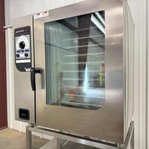 Used Henny Penny Electric Combi Oven 10 Pan FGE115 with Stand