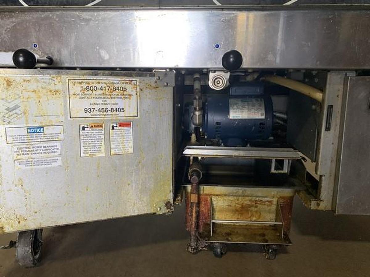 Used Henny Penny 3-Bay Fryer
