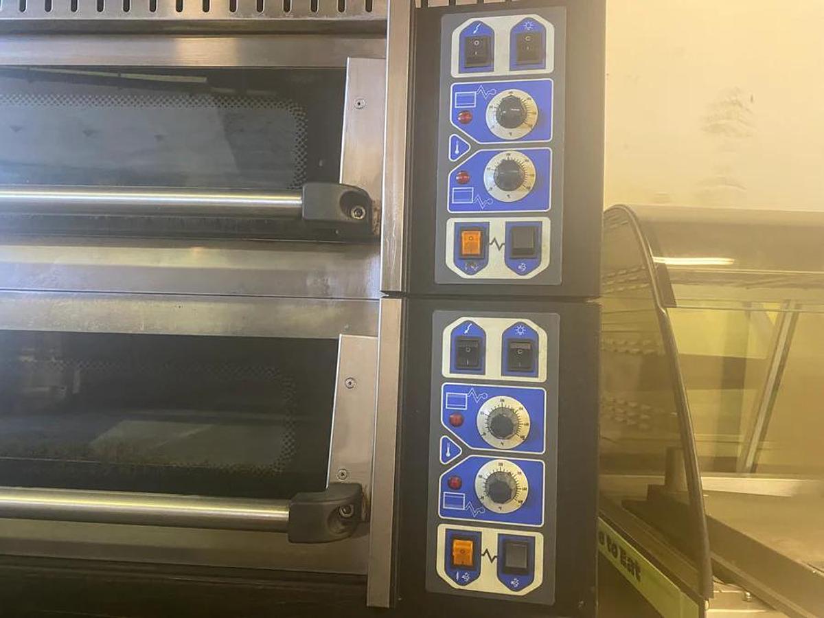 Used Cinelli-Esperia Electric Pizza Oven