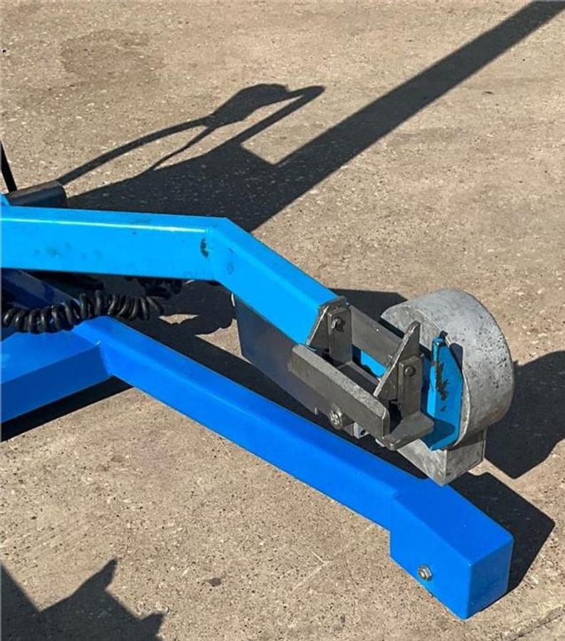 Used Savage Brother 0712HT bakery Bowl kettle lift -