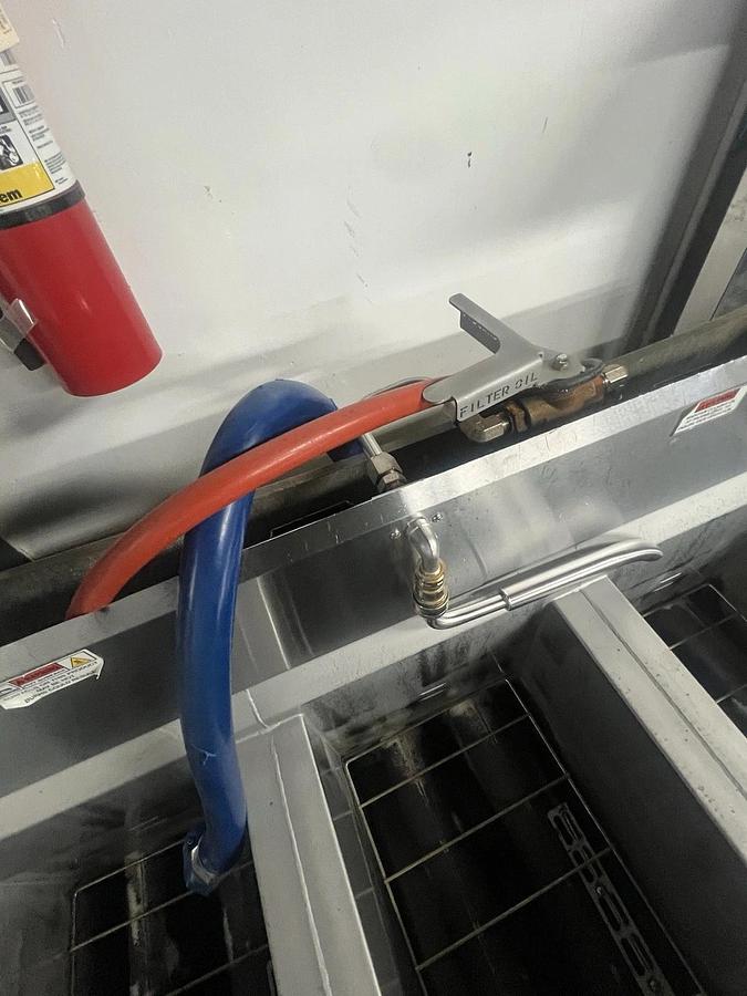 Used HENNY PENNY 3 SECTION 195 GALLON FRYER COMMERCIAL USED WITH FILTRATION SYSTEM - MODEL OFG-323