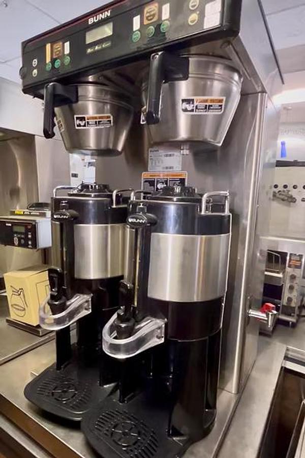 Used Bunn Coffee Brewer - DUAL BREWER - ICB TWIN