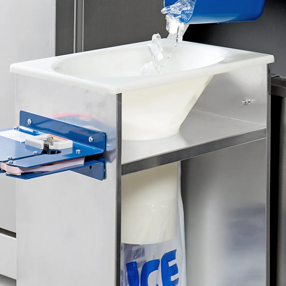 Used Ice bagger Kit - BIG PROFITS IN SELLING BAGS OF ICE