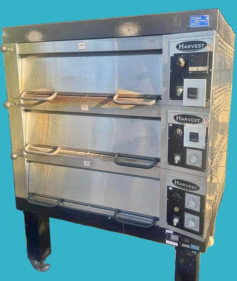 Used Harvest 3 deck bakery oven - electric