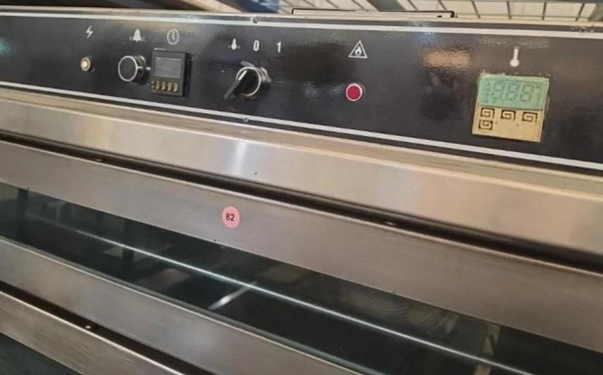 Used 47 1/2-in jet air PIZ6 pizza oven Natural Gas