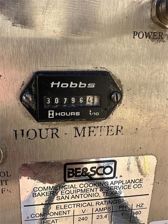 Used Be&sco Beta Max tortilla press and oven