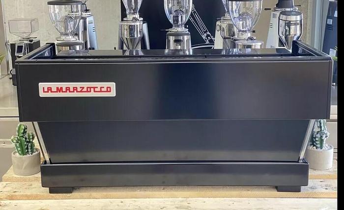 Refurbished LA MARZOCCO LINEA CLASSIC AV 3 GROUP ESPRESSO COFFEE MACHINE CAFE - SATIN BLACK