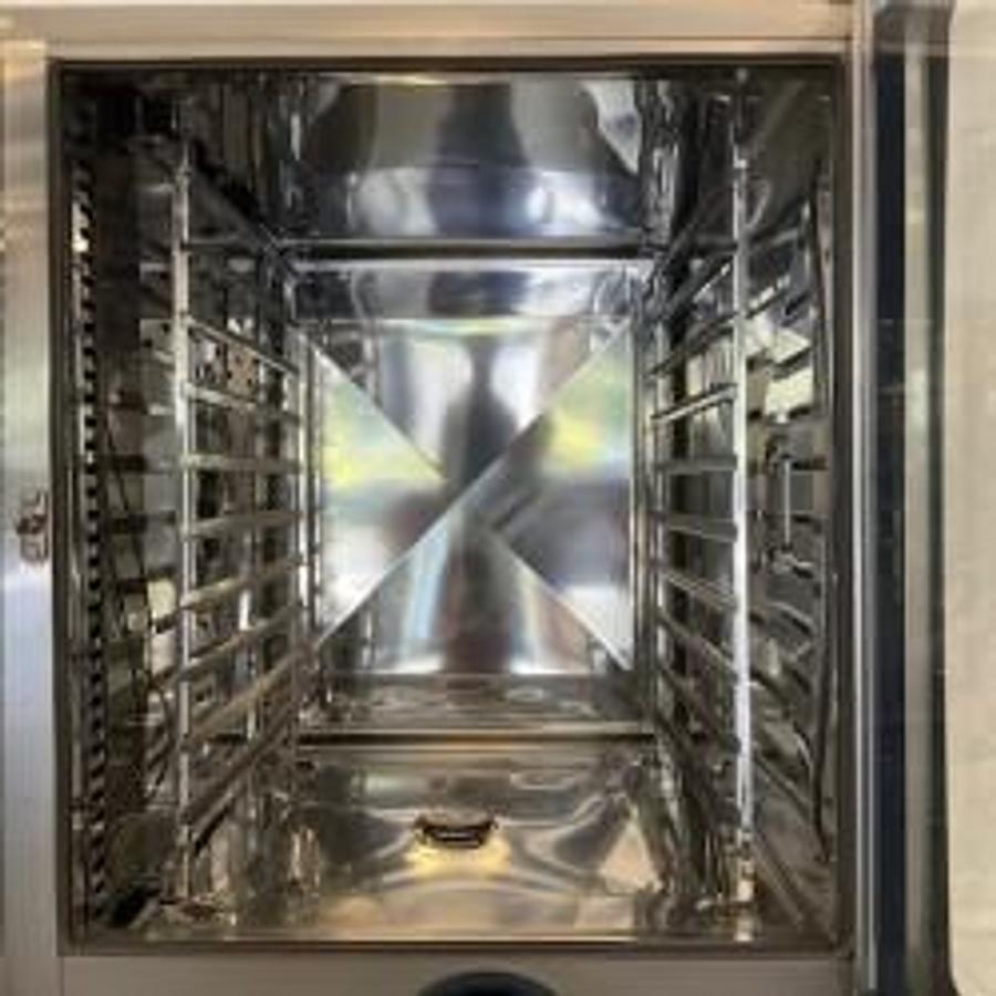 Used Rational Combi Oven Gas SCC102 on Stand