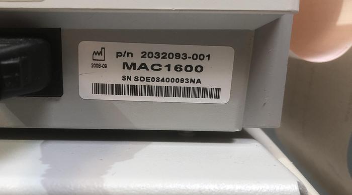 Gebraucht GE MAC 1600 EKG Gerät Elektrokardiograph auf Trolley