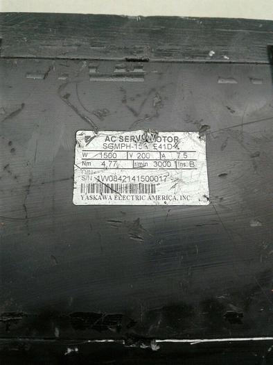 Used Yaskawa AC Servo Motor 1W0842141500017 SGMPH-15A1E41D