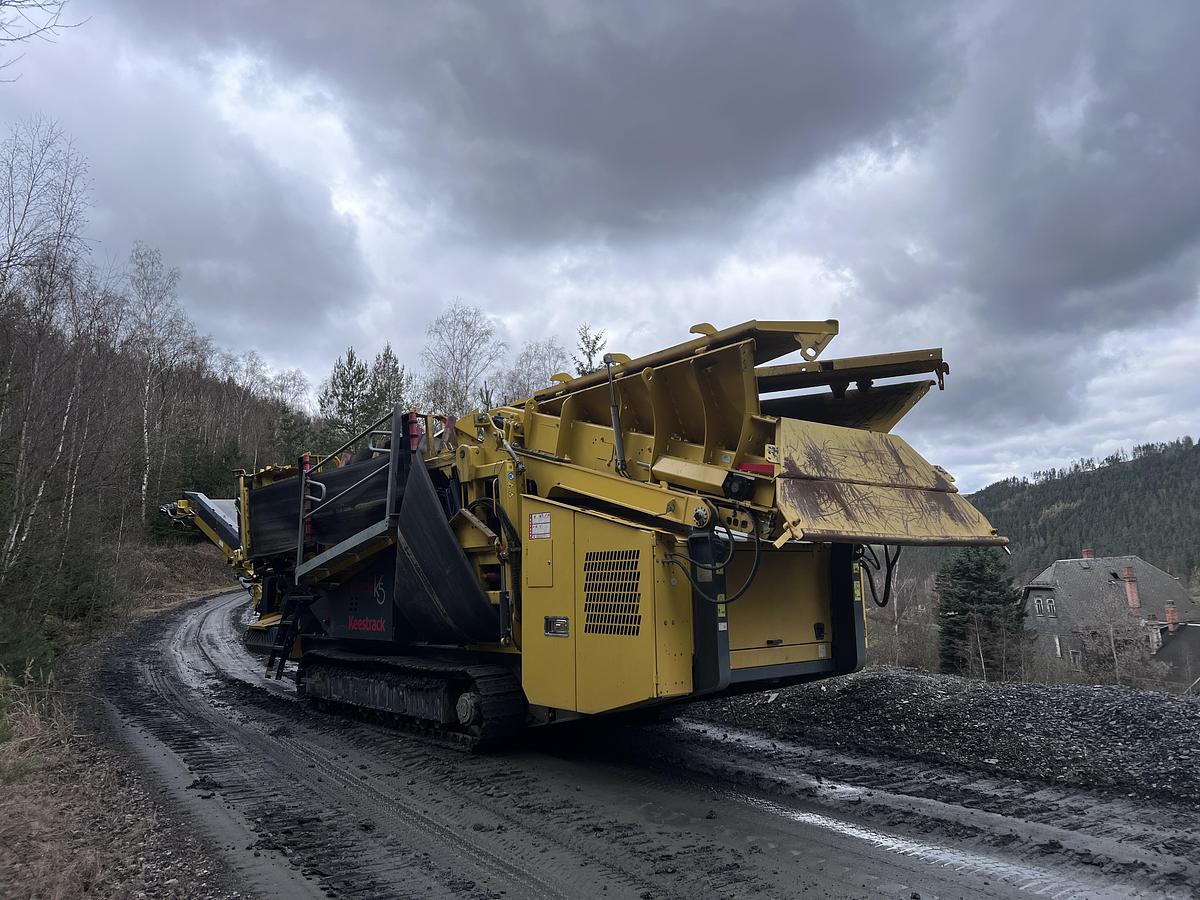 Gebraucht KEESTRACK K5 - Schwerlastsiebanlage