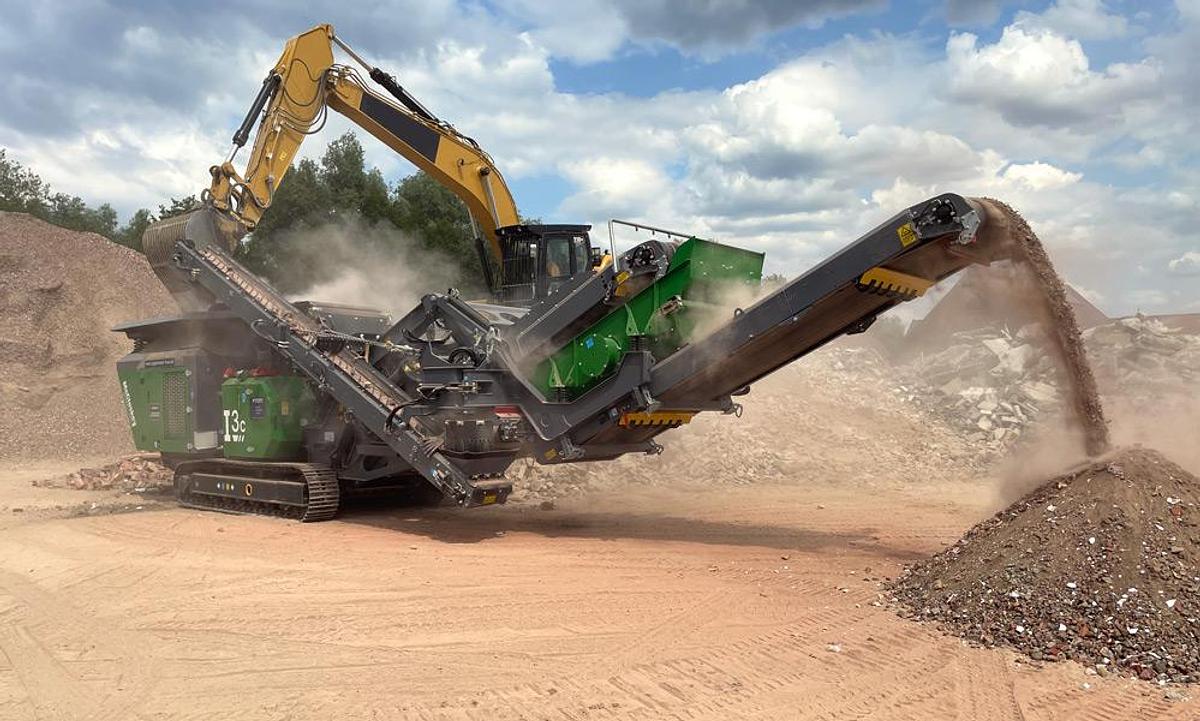 Gebraucht 2025 McCloskey I3cR