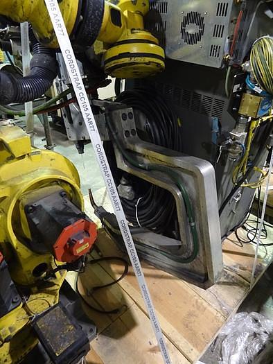 Used 2013 FANUC R2000iB/210F 6 AXIS CNC ROBOT WITH R30iA CONTROLLER EQUIPPED WITH 7TH AXIS DRIVE FOR SERVO GUN SPOT WELDING