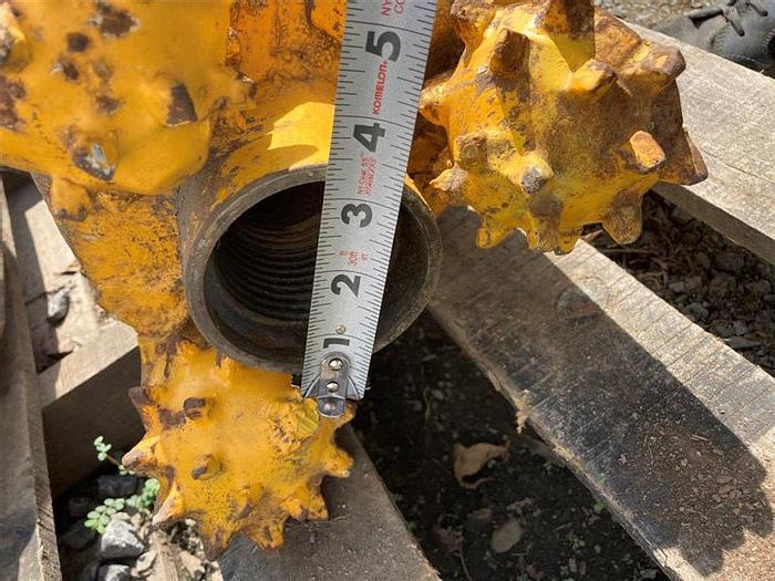 Used 10" Steel Tooth 3-Roller Tricone Mill Teeth Hole Opener