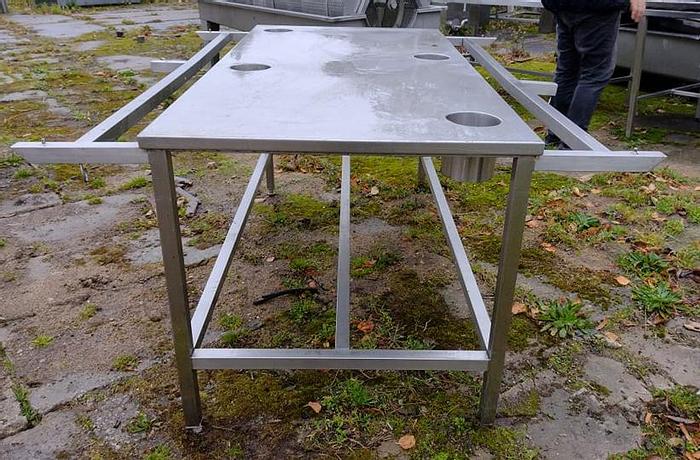 Used Stół roboczy czterostanowiskowy