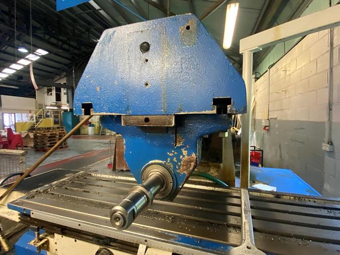 Used 2010 TOS Olomouc FGU32 Horizontal Milling Machine