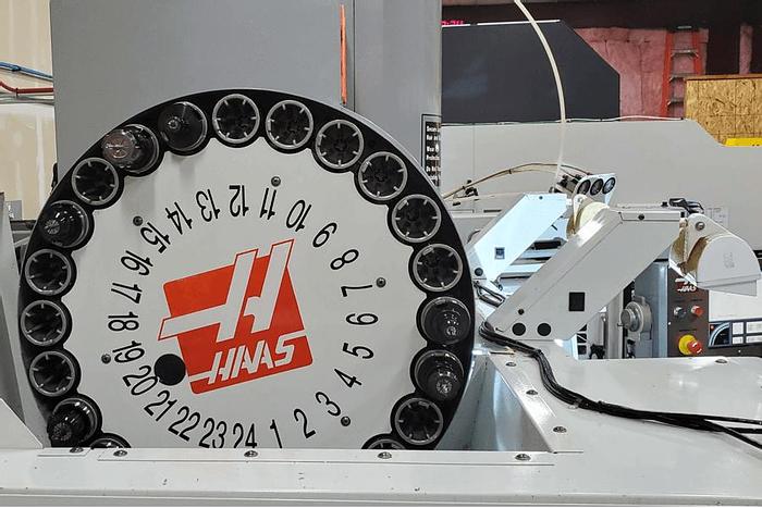 Used 2007 HAAS VF2SS Vertical CNC Mill Fourth Axis